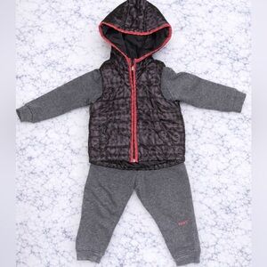 DKNY Toddler Set Vest + Sweatpants Size 2T
